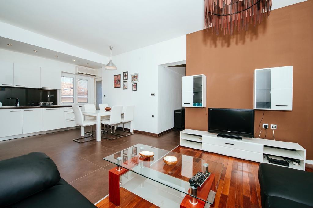 Golden Bridge Apartment With Private Parking Zadar Room photo